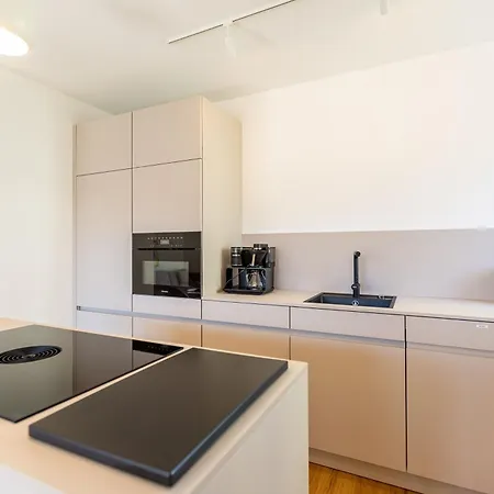 Quartier Eichenweg App 3 アパート *